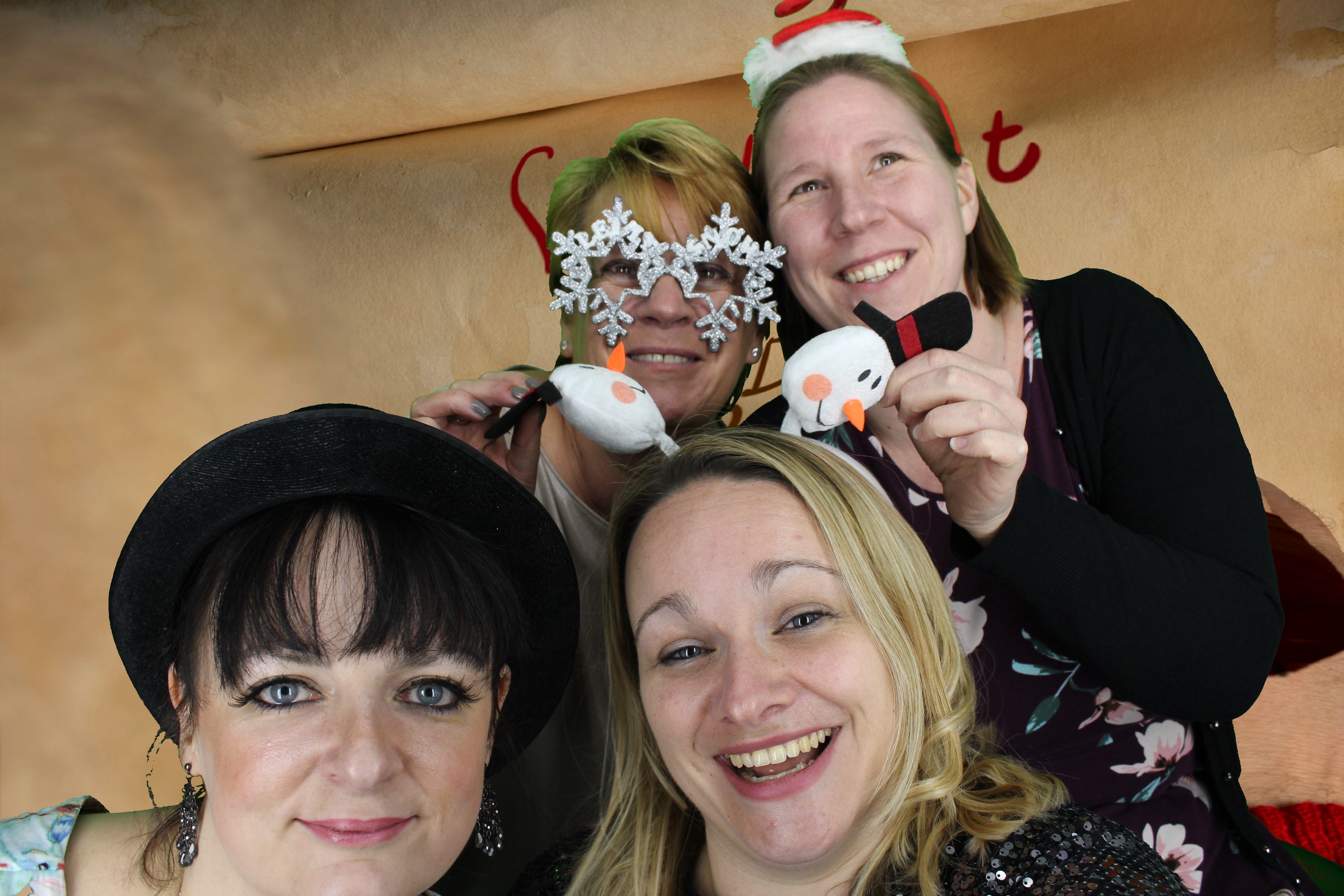 Aster Christmas Party  | View more photos from the event at gallery.myphotoboothexperience.co.uk/u/MyPhotoBoothExperienceLtd/Aster-Christmas-Party